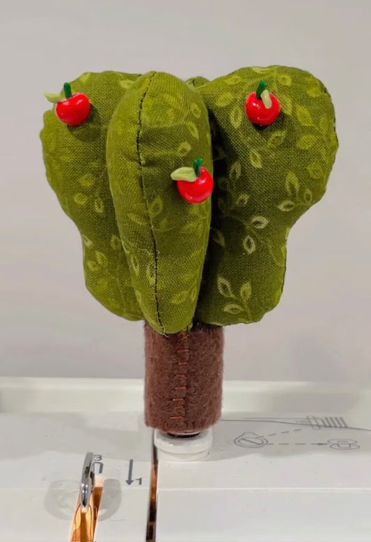 Apple and Tree Pincushions | Paper Pattern