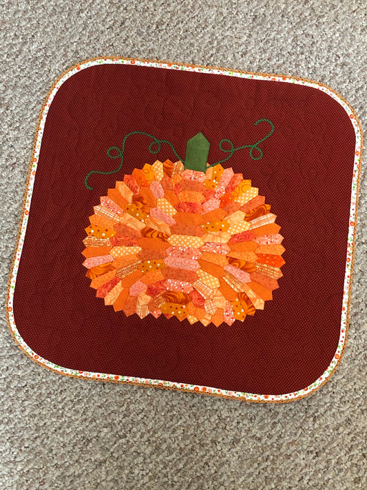 Mini Dresden Pumpkin Pillow Cover or Wall Hanging | PDF Pattern