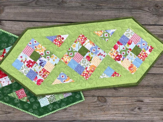 To the Point Table Runner | Paper Pattern