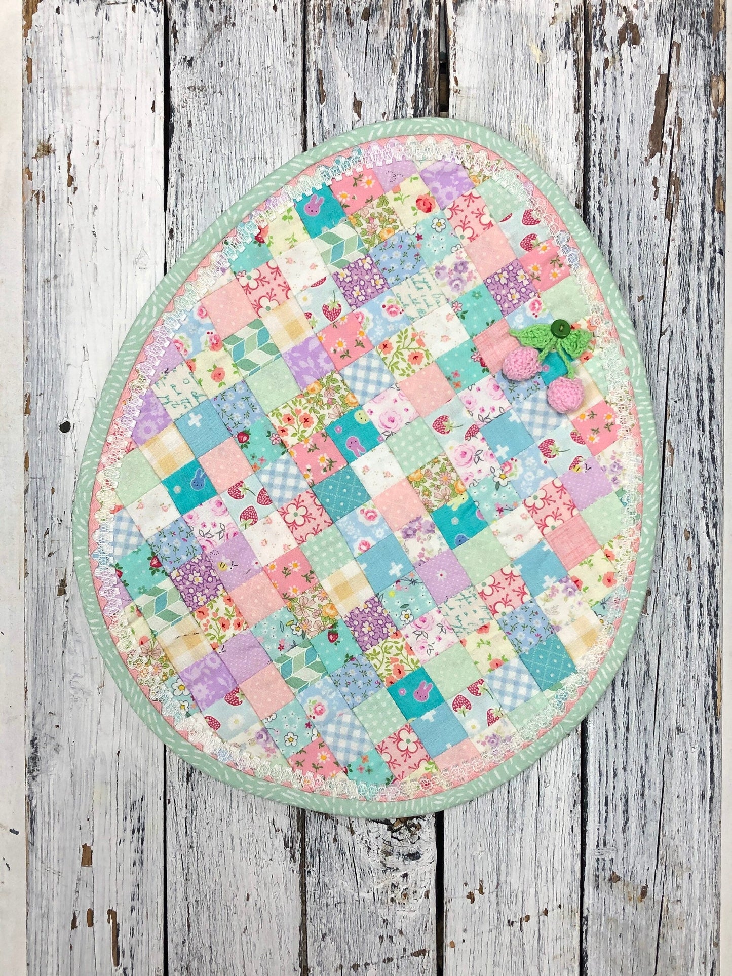 Egg Mug Rug Petite Patchwork | Paper Pattern