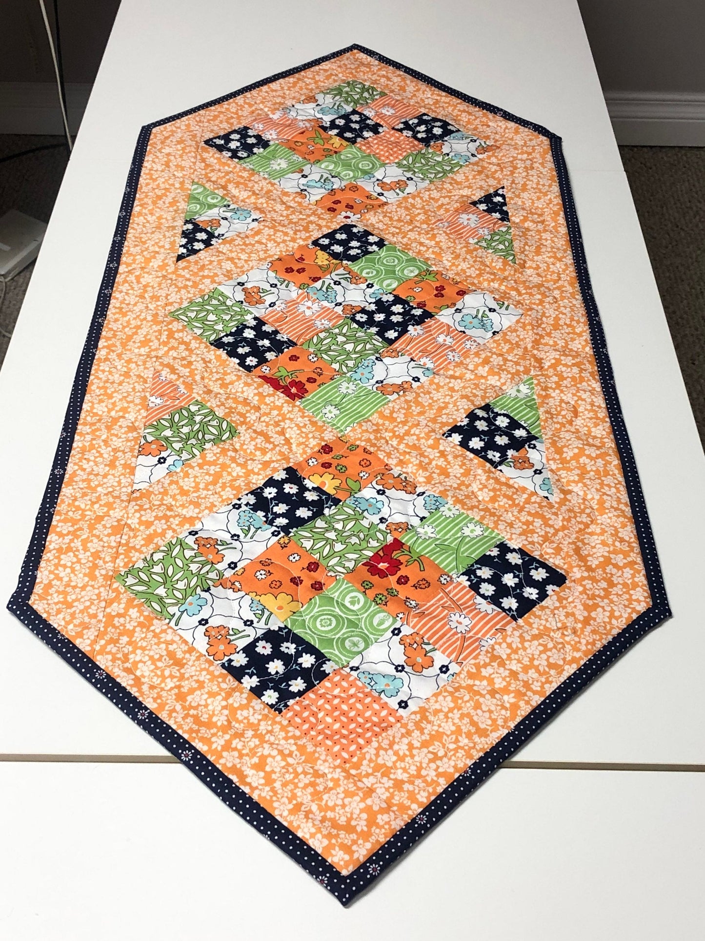 To the Point Table Runner | Paper Pattern