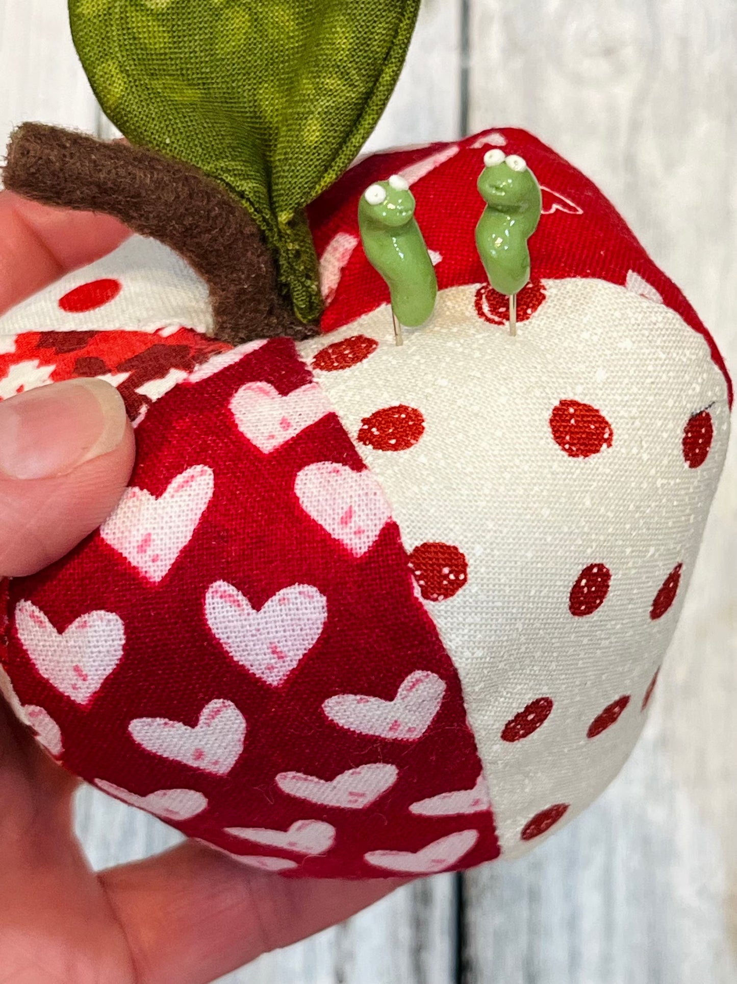 Apple and Tree Pincushions | Paper Pattern