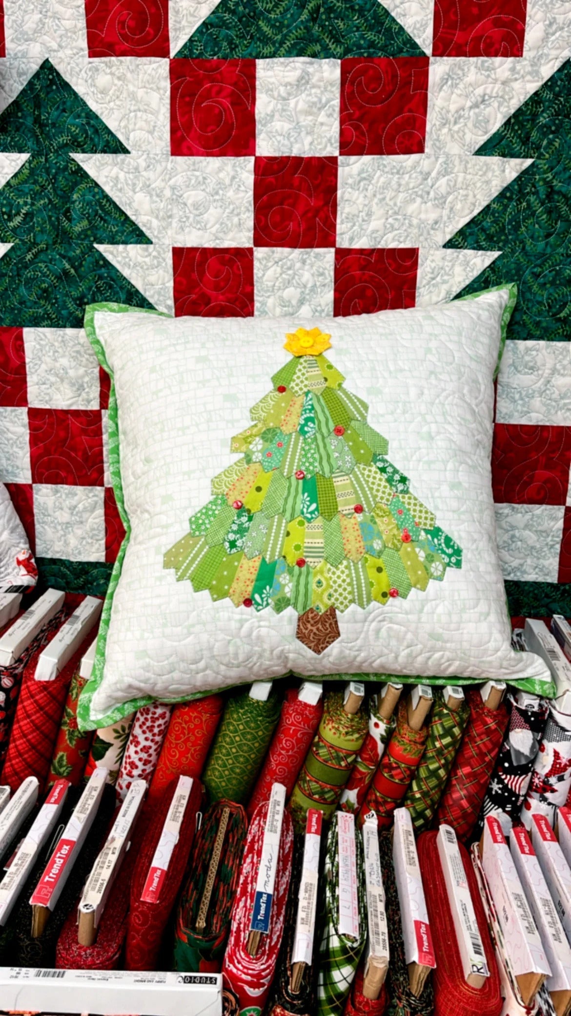 Holiday Tree Mini Dresden Wall Hanging | Paper Pattern