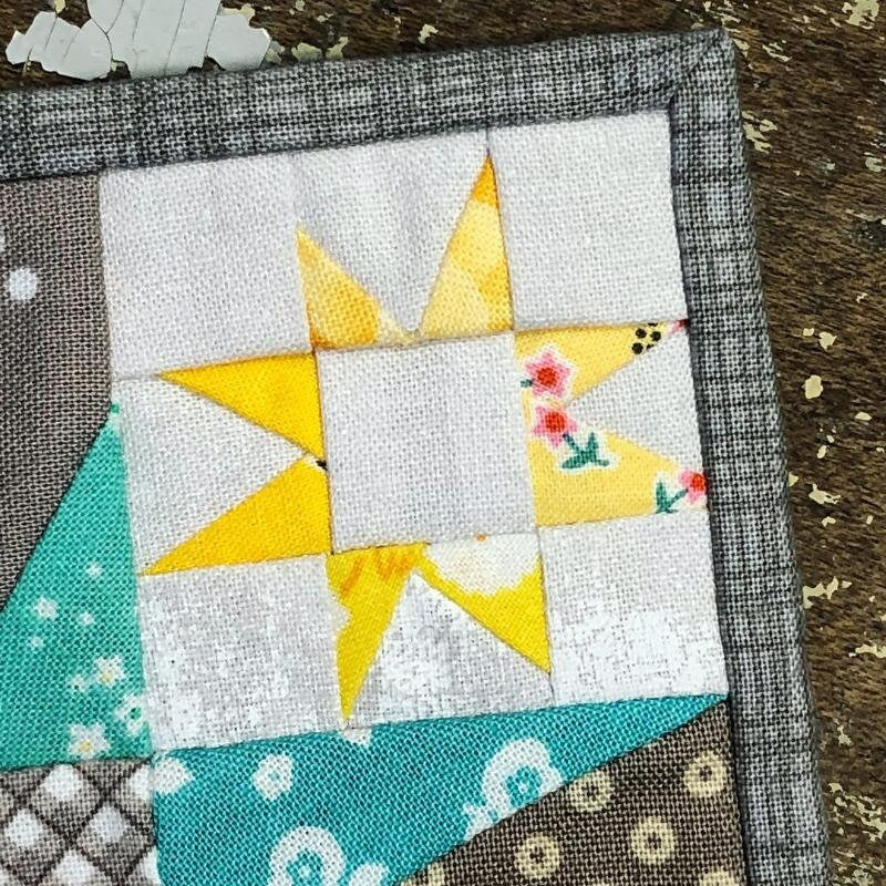 Wonky Star Micro Mini Quilt | Paper Pattern