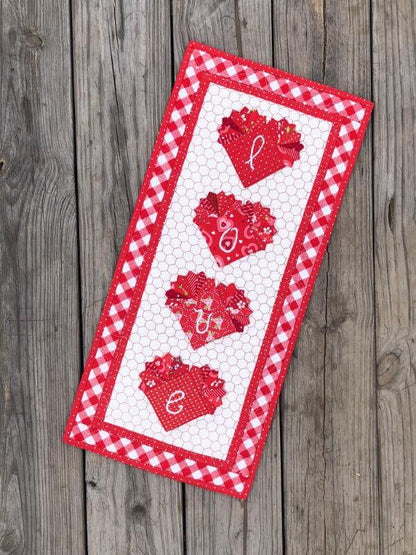 Love Hearts Wall Hanging | Paper Pattern