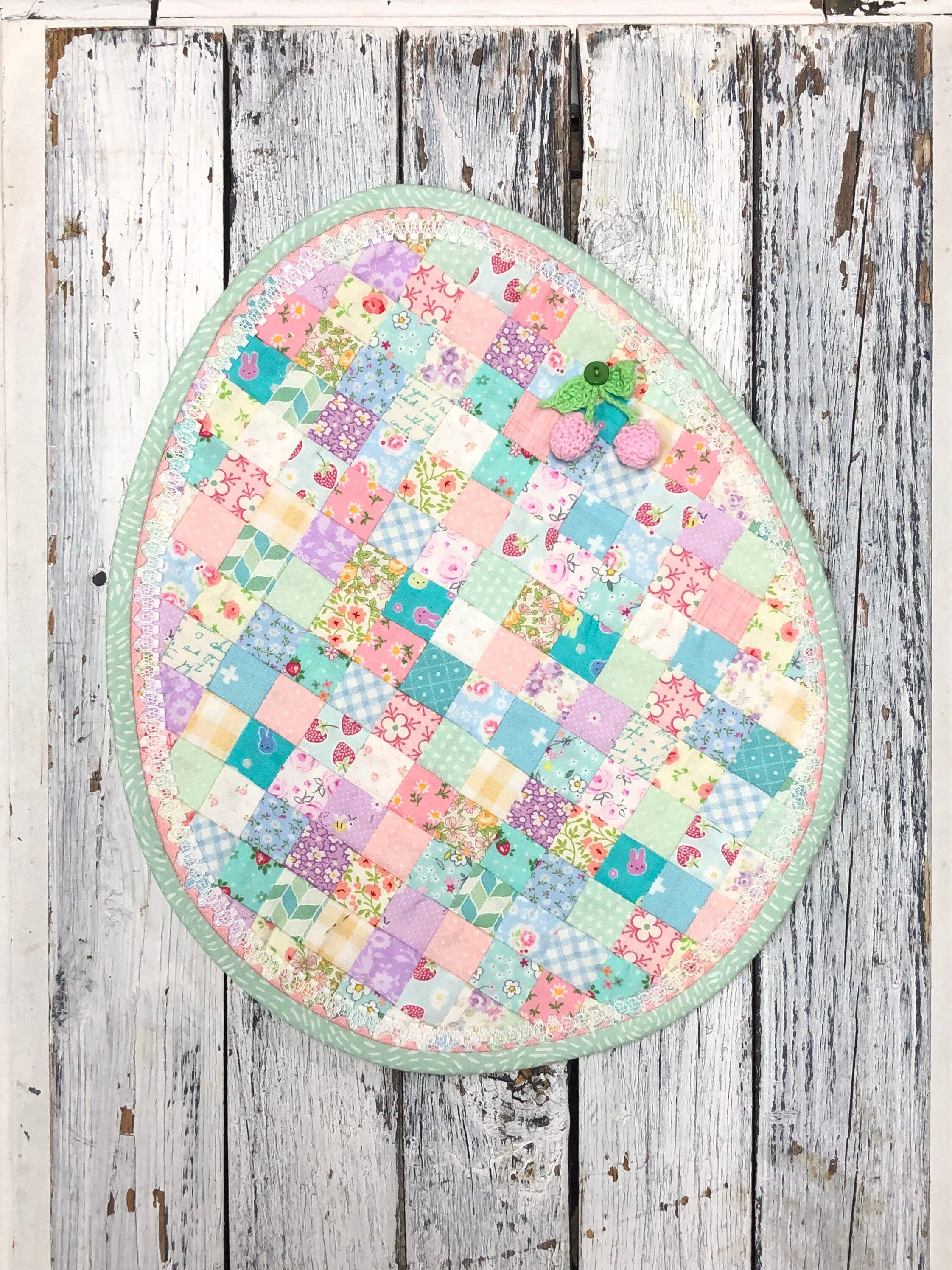 Egg Mug Rug Petite Patchwork | PDF Pattern – berrybirdy.com