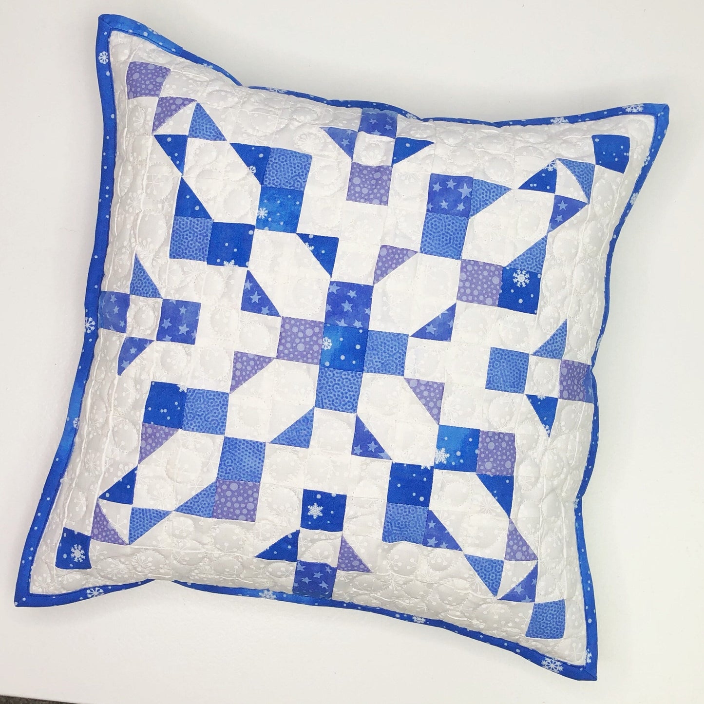 Snow Star Pillow & Quilt | Paper Pattern
